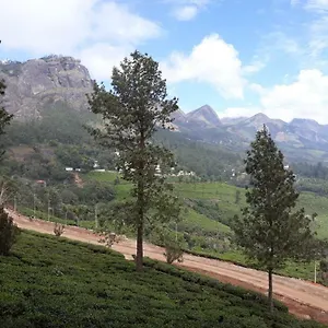 Joys & Resorts, Munnar