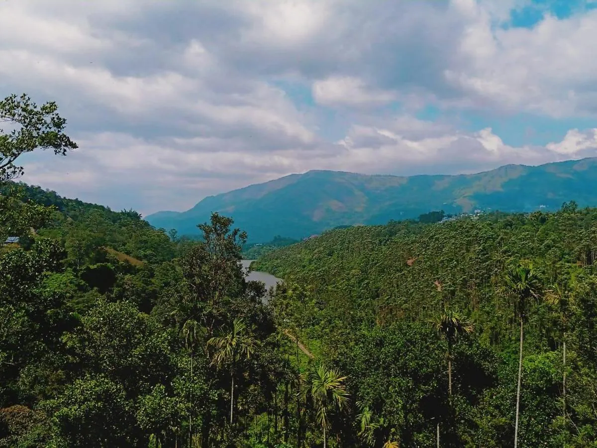 Lake Forest Resort Munnar