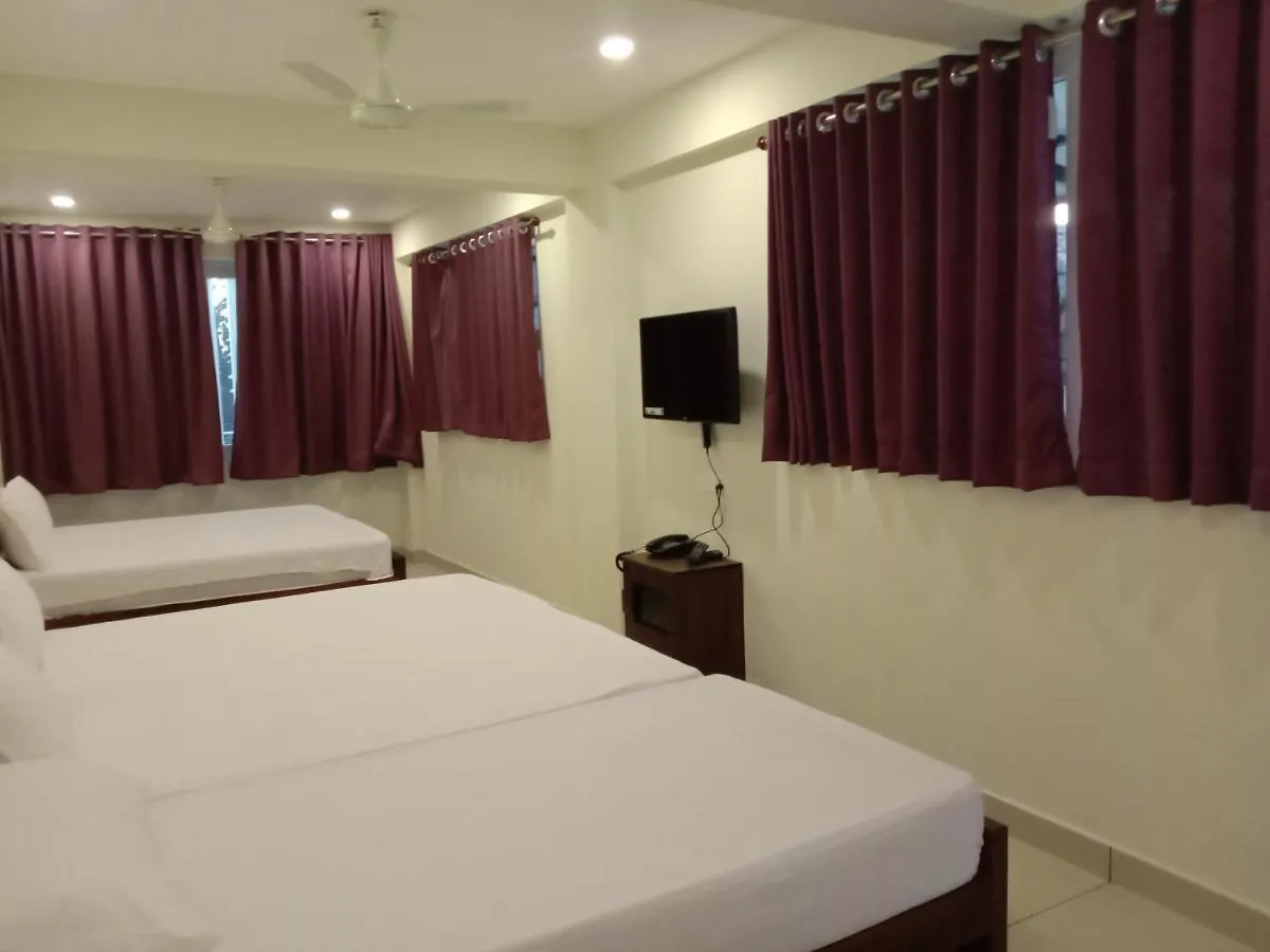 Lake Forest Resort Munnar