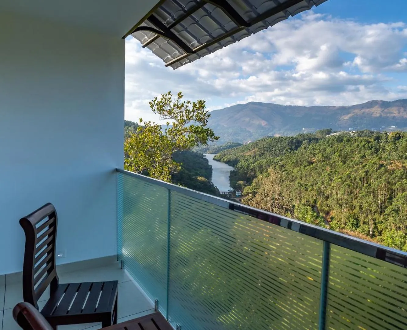 Lake Forest Resort Munnar